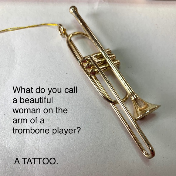 FREE IN A BUNDLE: Trombone ornament, vintage, gold-tone, Christmas, band - Picture 1 of 8